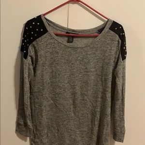 Grey Long sleeve
